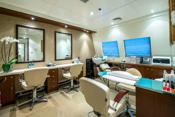 Luxury Motor Yacht Lauren L beauty salon