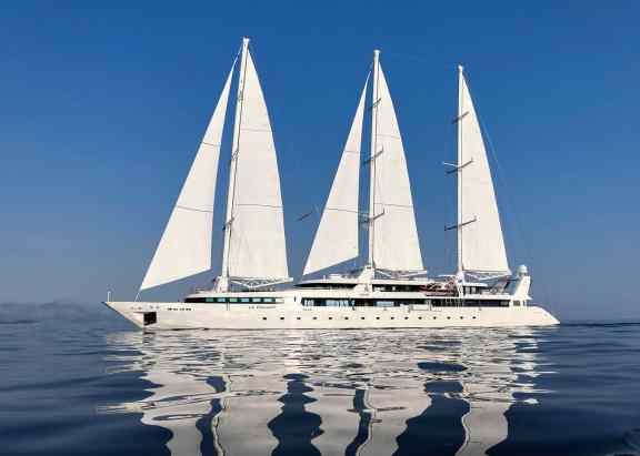 Sailing yacht Le Ponant