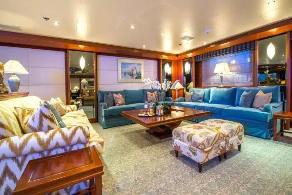 Luxury Motor Yacht Lauren L