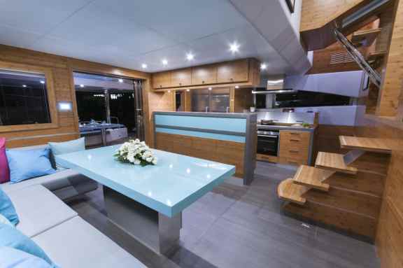 Sunreef Power Catamaran SKYLARK main saloon