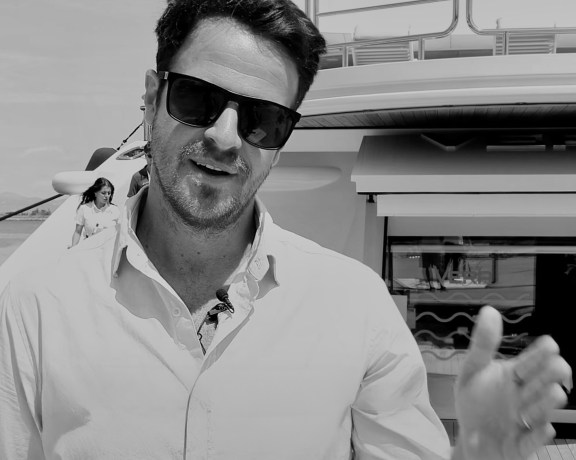 Charter Broker Louis Lamprell with DMA Yachting.