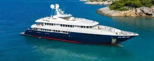 10 Best 6-Cabin Motor Yachts in Greece for Families, Friends & Flexibility