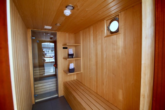 Sauna, Luxury Motorsailer Corsario
