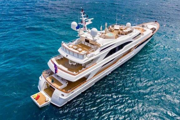 Luxury motor yacht greece, Barents