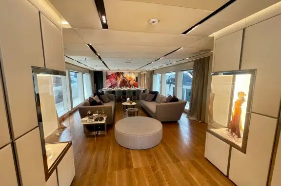 Superyacht OURANOS main saloon