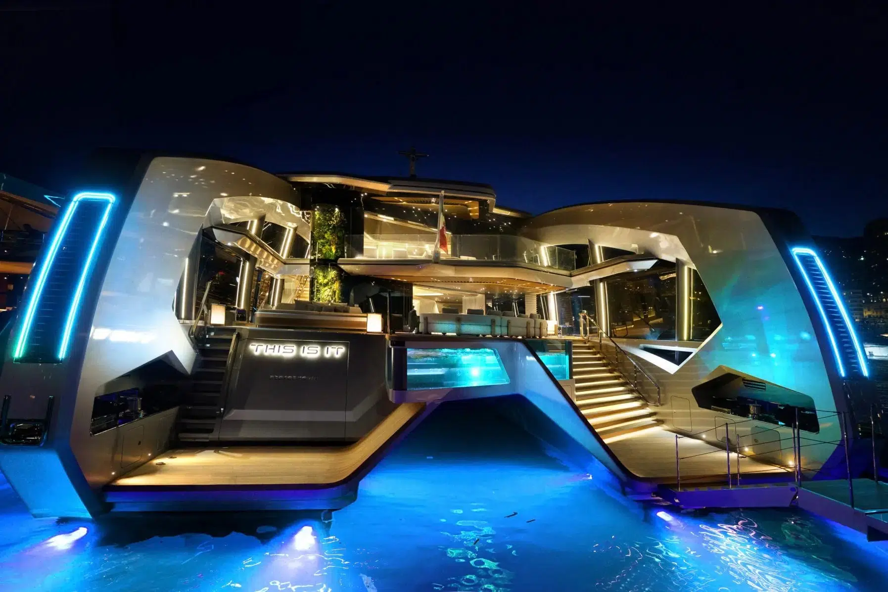 Greek Superyacht Beach Clubs
