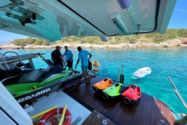 Top 5 Must-Try Water Toys for Your Greece Yacht Charter in 2025
