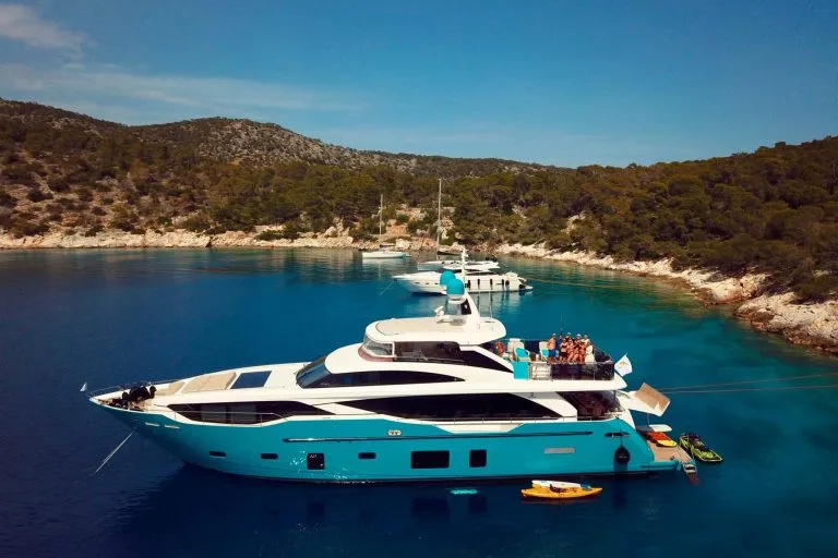 Motor Yachts