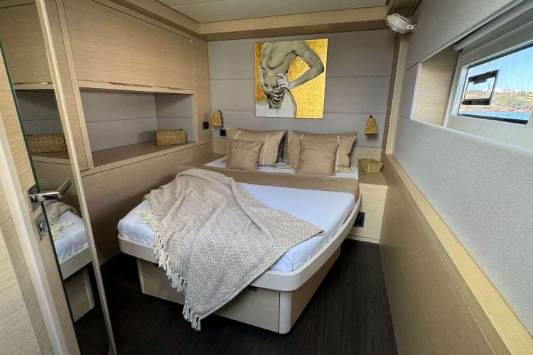 Guest cabin