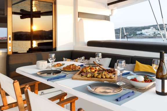 Aft cockpit dining area