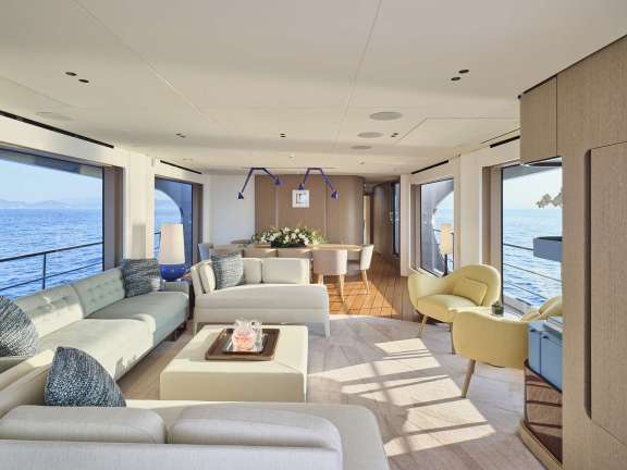 Image of ALADDIN SANE yacht #2