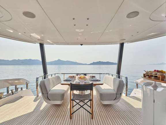 Image of ALADDIN SANE yacht #4