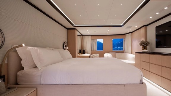 Image of ALUNYA yacht #24