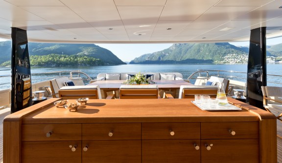 LILI - Main Deck Aft