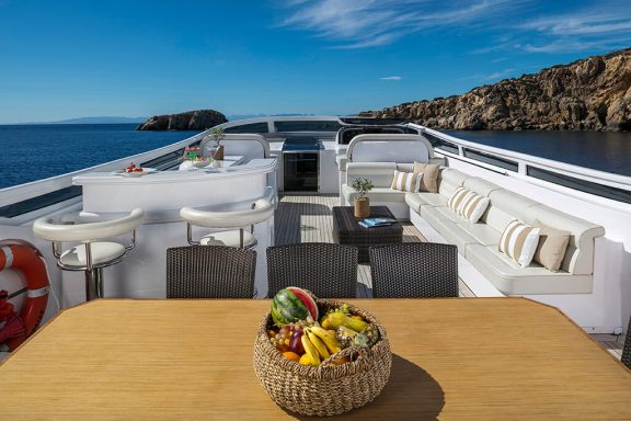 Alfresco Dining