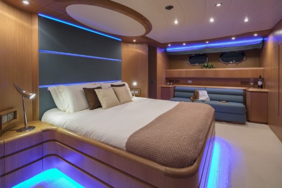 Double Guest Cabin