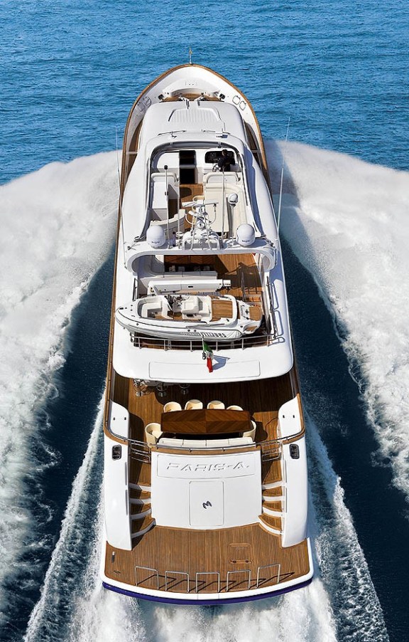 The 35m Yacht PARIS A