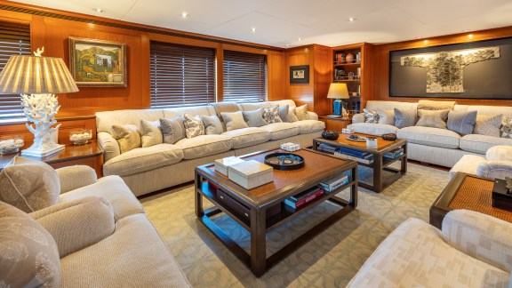 Image of ANCALLIA yacht #21