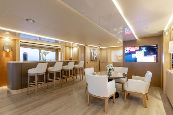 Image of ARADOS yacht #13