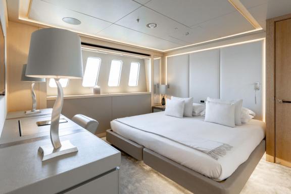 Image of ARADOS yacht #18