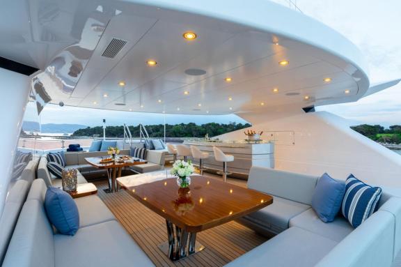 Image of ARADOS yacht #5