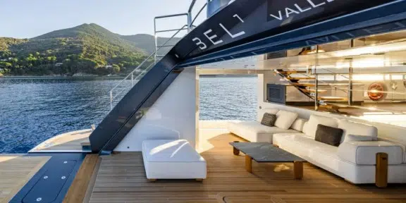 BEL1 Luxury Charter Yacht 50m Rossinavi Beachclub