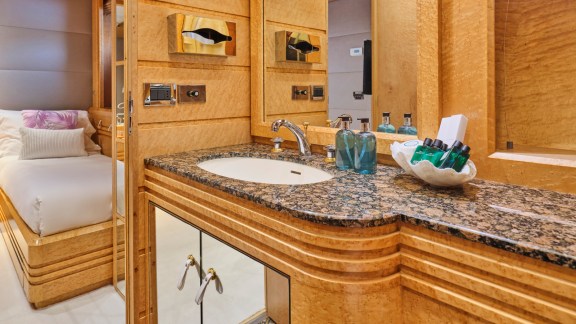 Image of BELLA STELLA yacht #31