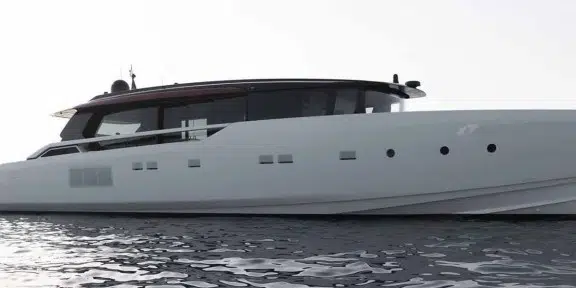 BESTIA Luxury Charter Yacht Sanlorenzo SP110 Profile