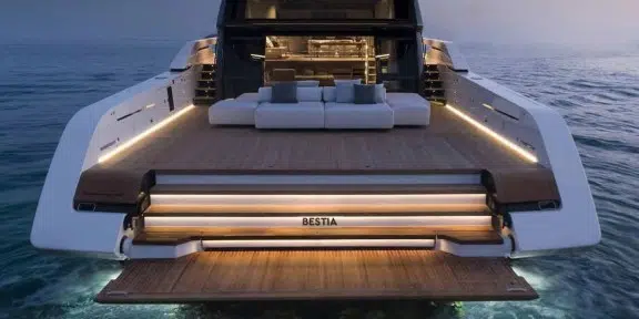 BESTIA Luxury Charter Yacht Sanlorenzo SP110 Stern and Swimming Platform
