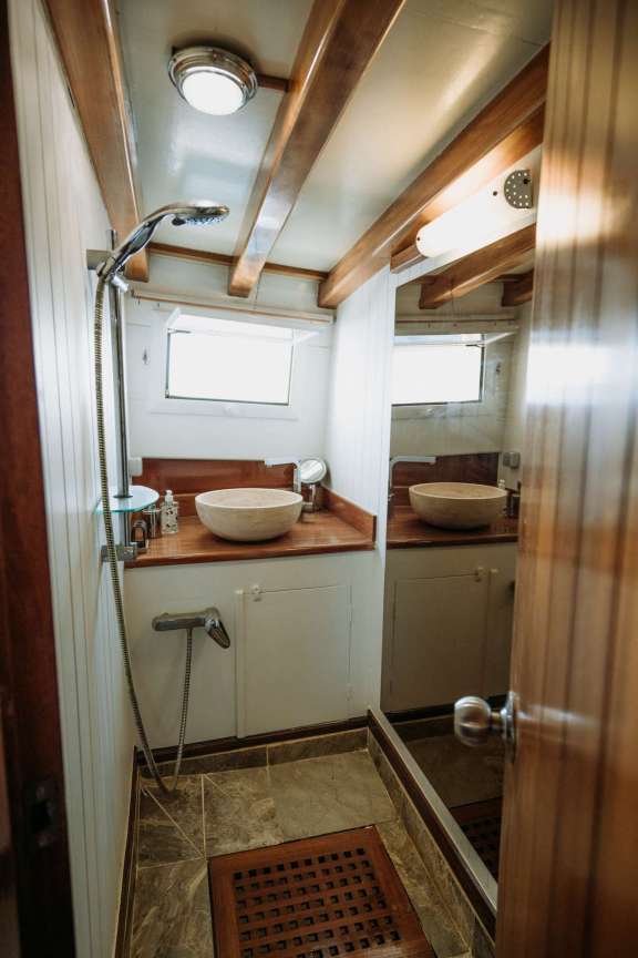 Image of BEYAZ LALE yacht #19
