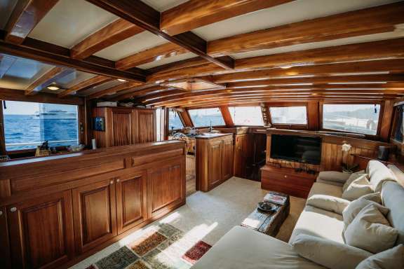 Image of BEYAZ LALE yacht #2