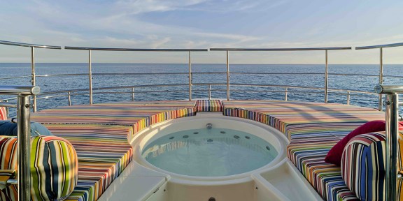 BUNKER CRN Ancona 40M Custom Yacht For Charter (4)