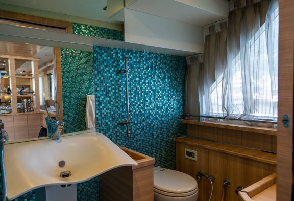 DON MICHELE Day Toilet