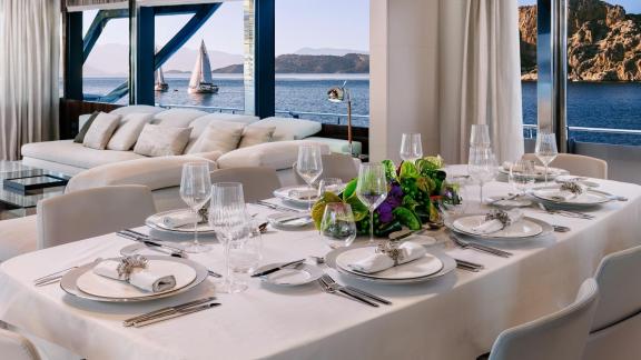 Image of DON’T WORRY yacht #11