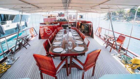 Image of ERATO yacht #5