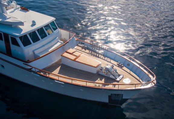 HEAVENLY DAZE Aerial View of Bow