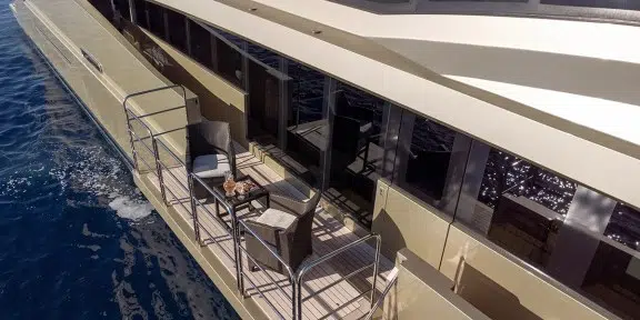 HOKULANI Luxury Charter Yacht Palmer Johnson PJ150 Balcony