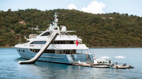 Image of HOLDIN’ MY OWN yacht #64