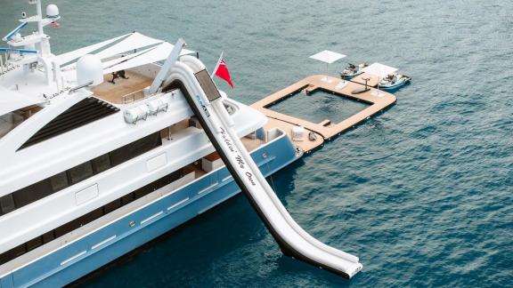 Image of HOLDIN’ MY OWN yacht #68