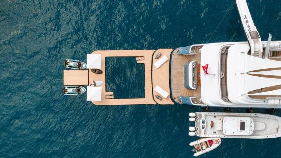 Image of HOLDIN’ MY OWN yacht #70
