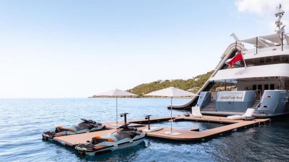 Image of HOLDIN’ MY OWN yacht #72