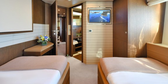 INFINITAS For Charter Custom Line 100 (13)