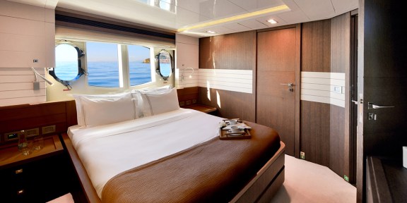 INFINITAS For Charter Custom Line 100 (16)