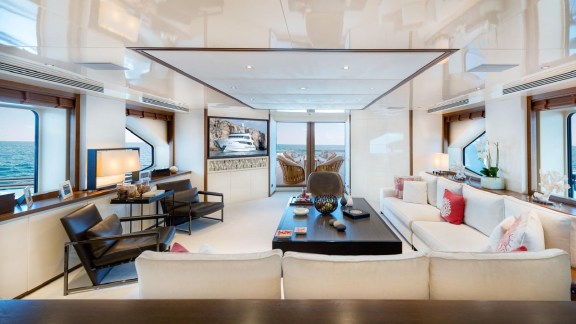 Image of IRAVATI yacht #14