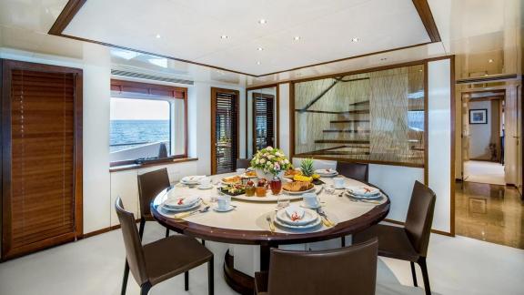 Image of IRAVATI yacht #15