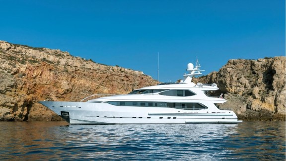 Image of IRAVATI yacht #6