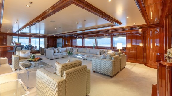 Image of JOIA THE CROWN JEWEL yacht #13