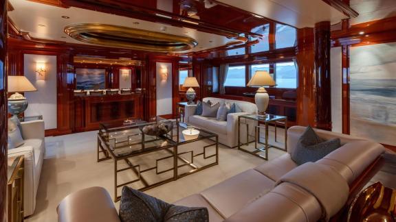 Image of JOIA THE CROWN JEWEL yacht #17