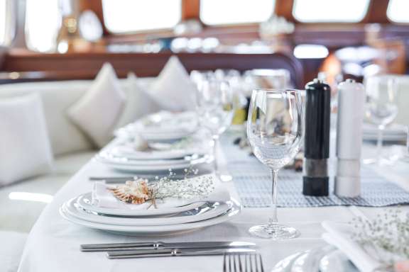 Image of LADY CHRISTA yacht #13