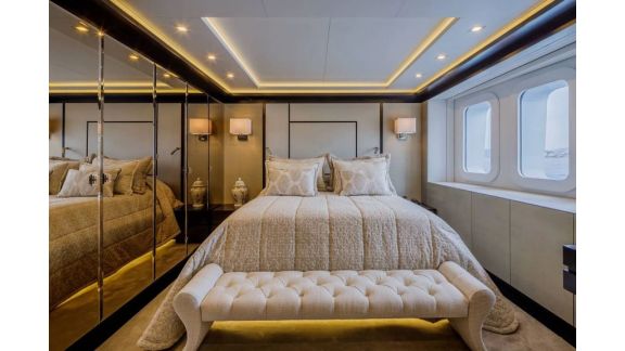 Lady Vera Yacht (96)